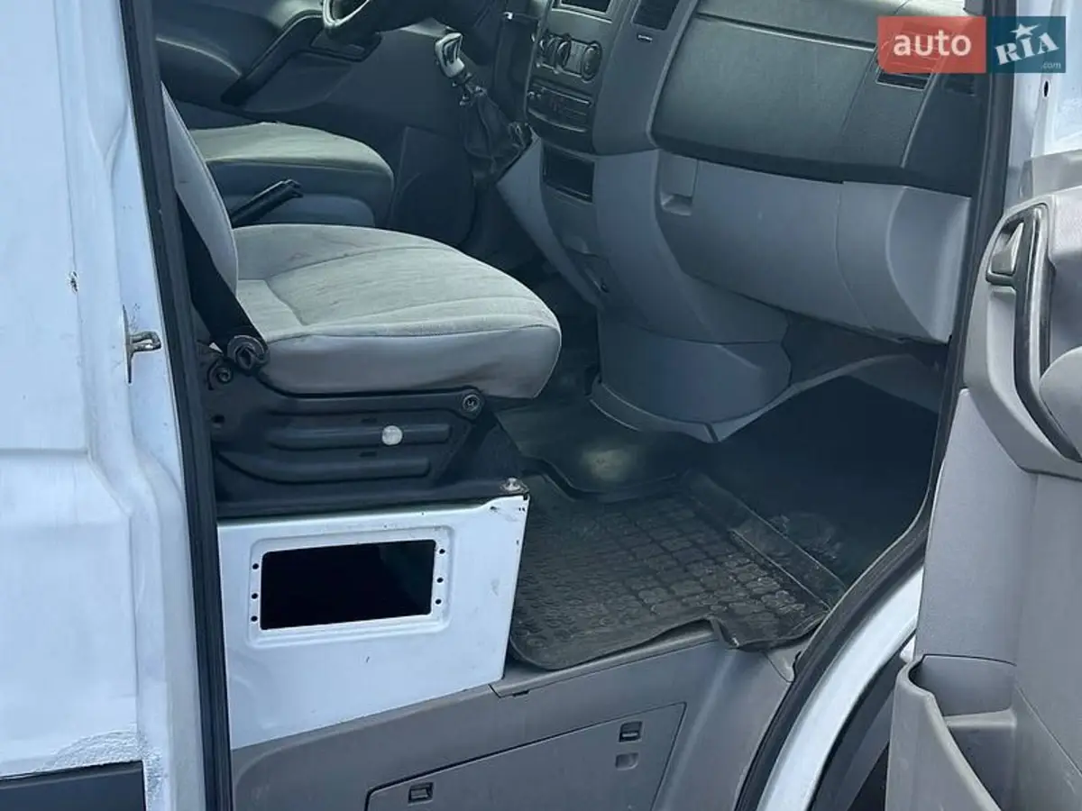 Volkswagen Crafter 2007 (Фольксваген Крафтер) — фото 13 з 14
