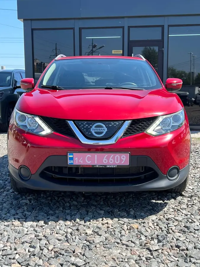 Nissan Rogue Sport 2018 (Ніссан Роуг Спорт) — фото 2 з 21