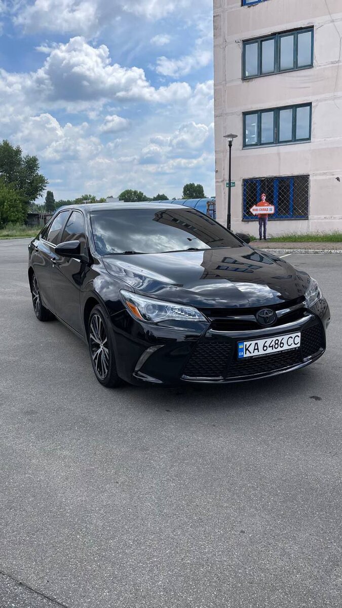 Toyota Camry 2015 из парка аренды KTRANS