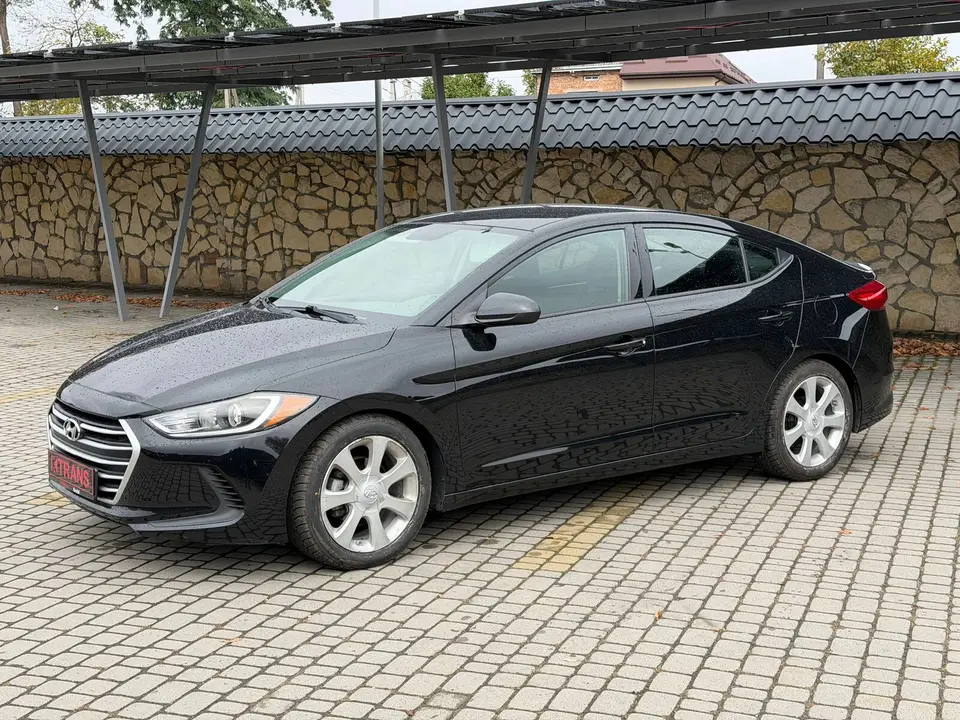 Hyundai Elantra 2018 из парка аренды KTRANS