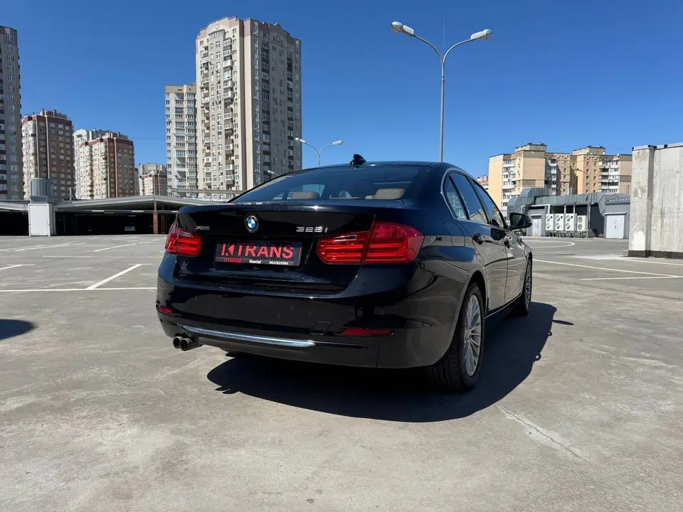 BMW 3 Series 328i 2015 з парку оренди KTRANS