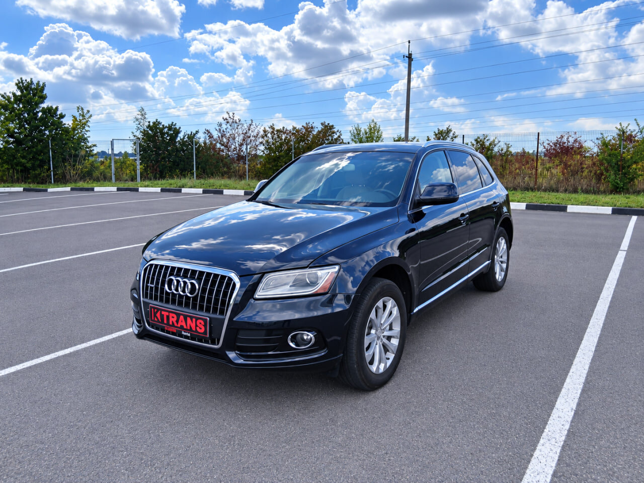 Audi Q5 2014 з парку оренди KTRANS