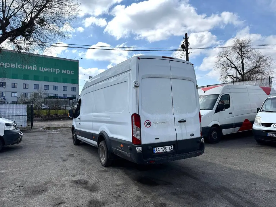 Ford Transit 2018 з парку оренди KTRANS