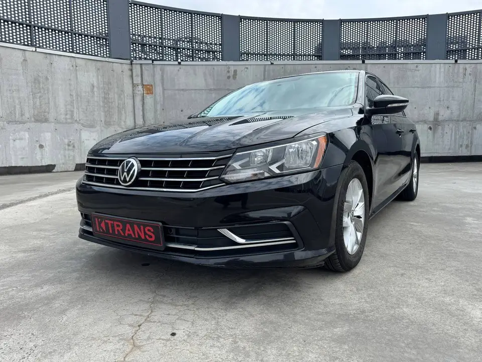 Volkswagen Passat 2018 (чорний) з парку оренди KTRANS