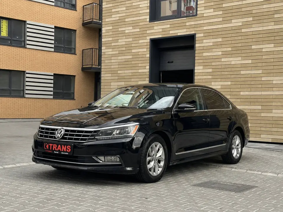 Volkswagen Passat 2016 (чорний) з парку оренди KTRANS