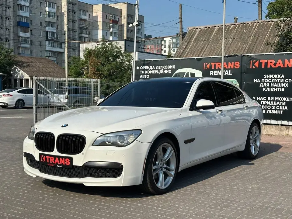 BMW 740i 2013 з парку оренди KTRANS