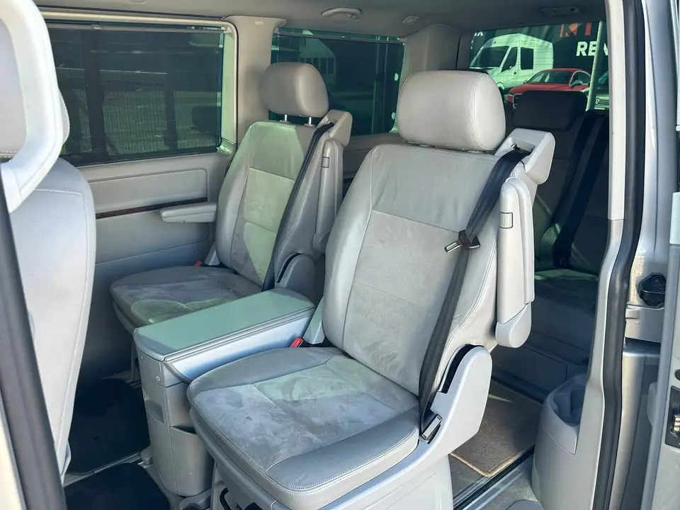 Volkswagen Multivan 2011 з парку оренди KTRANS