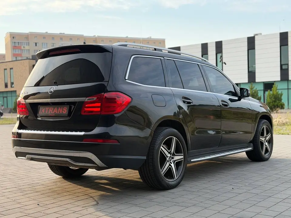 Mercedes-Benz GL 450 2015 из парка аренды KTRANS