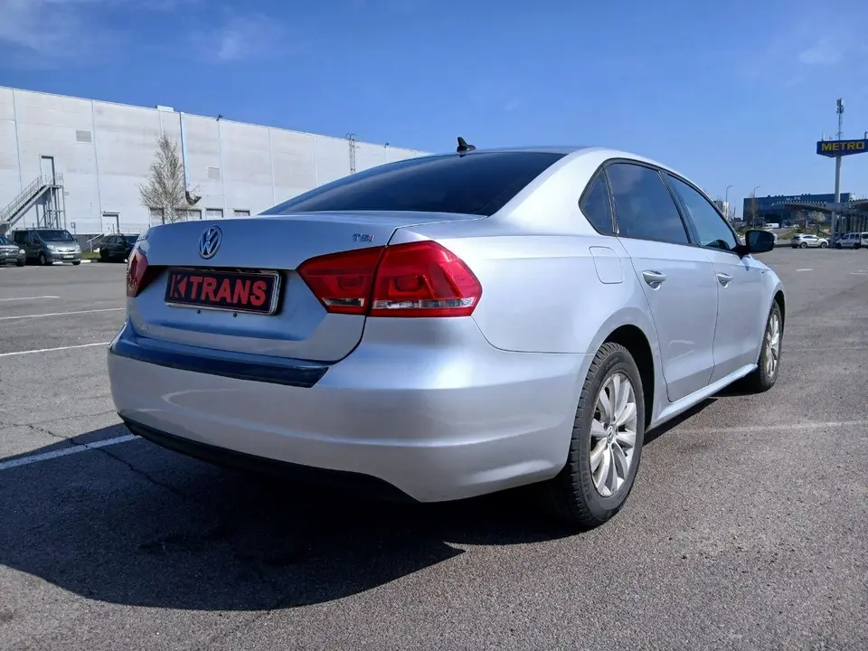 Volkswagen Passat 2014 з парку оренди KTRANS