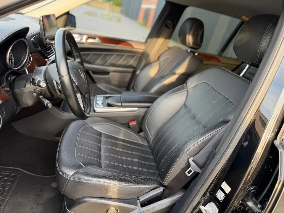 Mercedes-Benz GL 450 2015 из парка аренды KTRANS