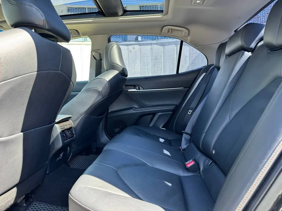 Toyota Camry 70 2018 из парка аренды KTRANS