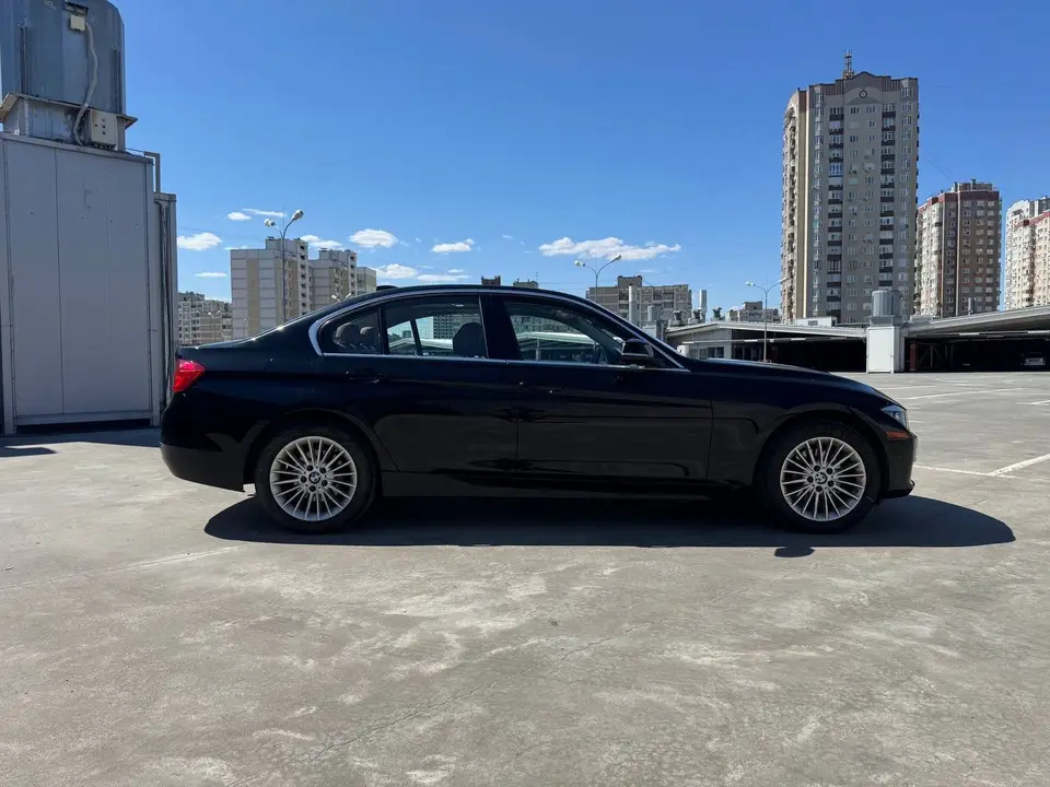 BMW 3 Series 328i 2015 з парку оренди KTRANS